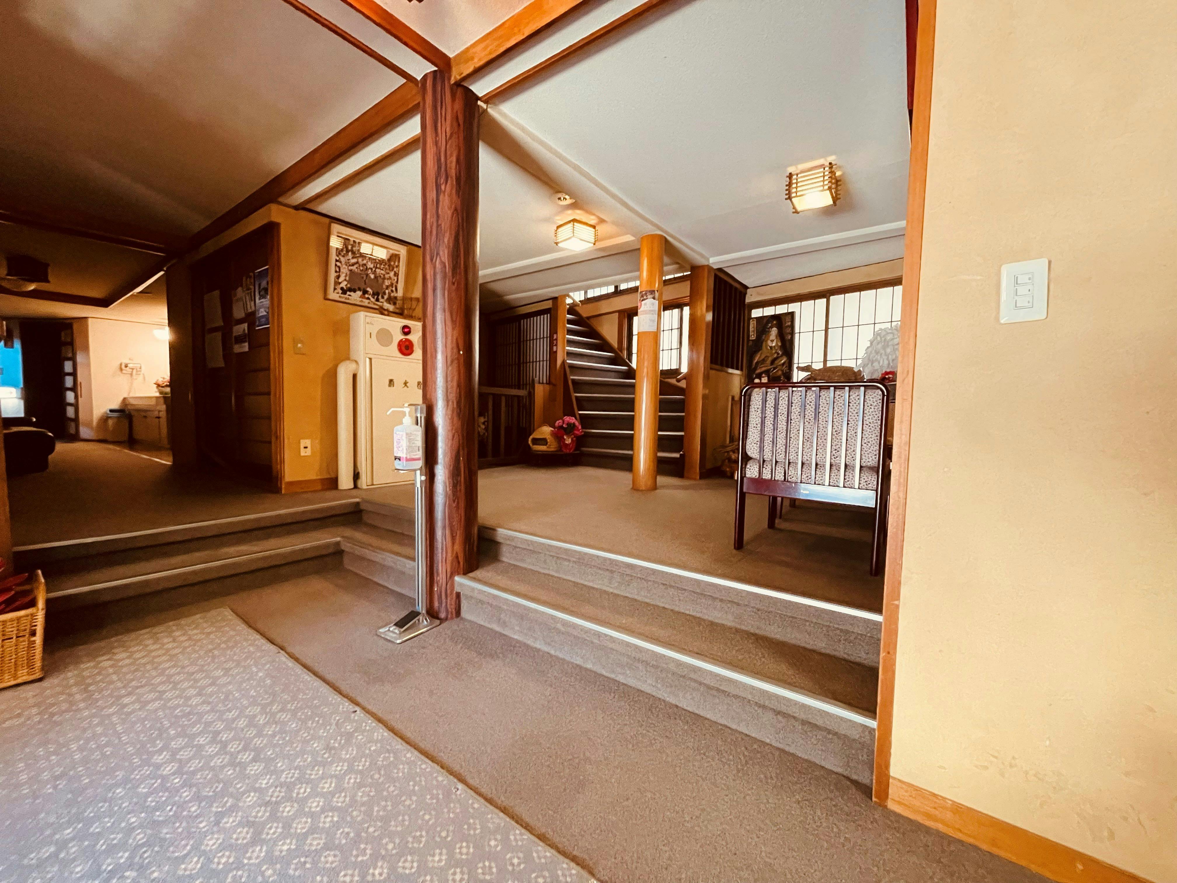Nozawa Onsen Chitosekan