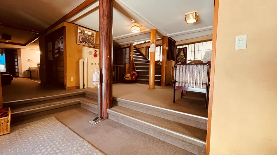 Nozawa Onsen Chitosekan