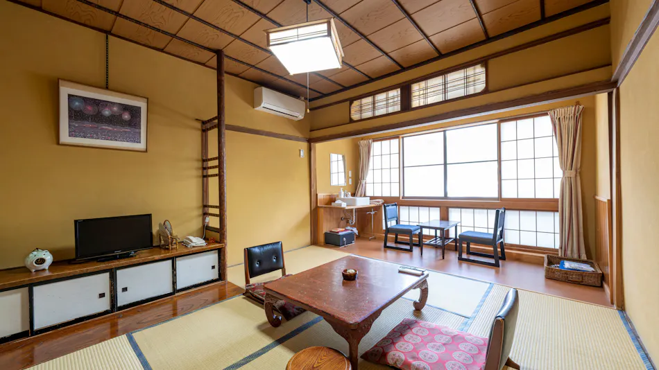 Nozawa Onsen Chitosekan