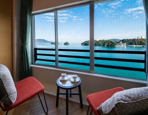 【デラックスツイン】