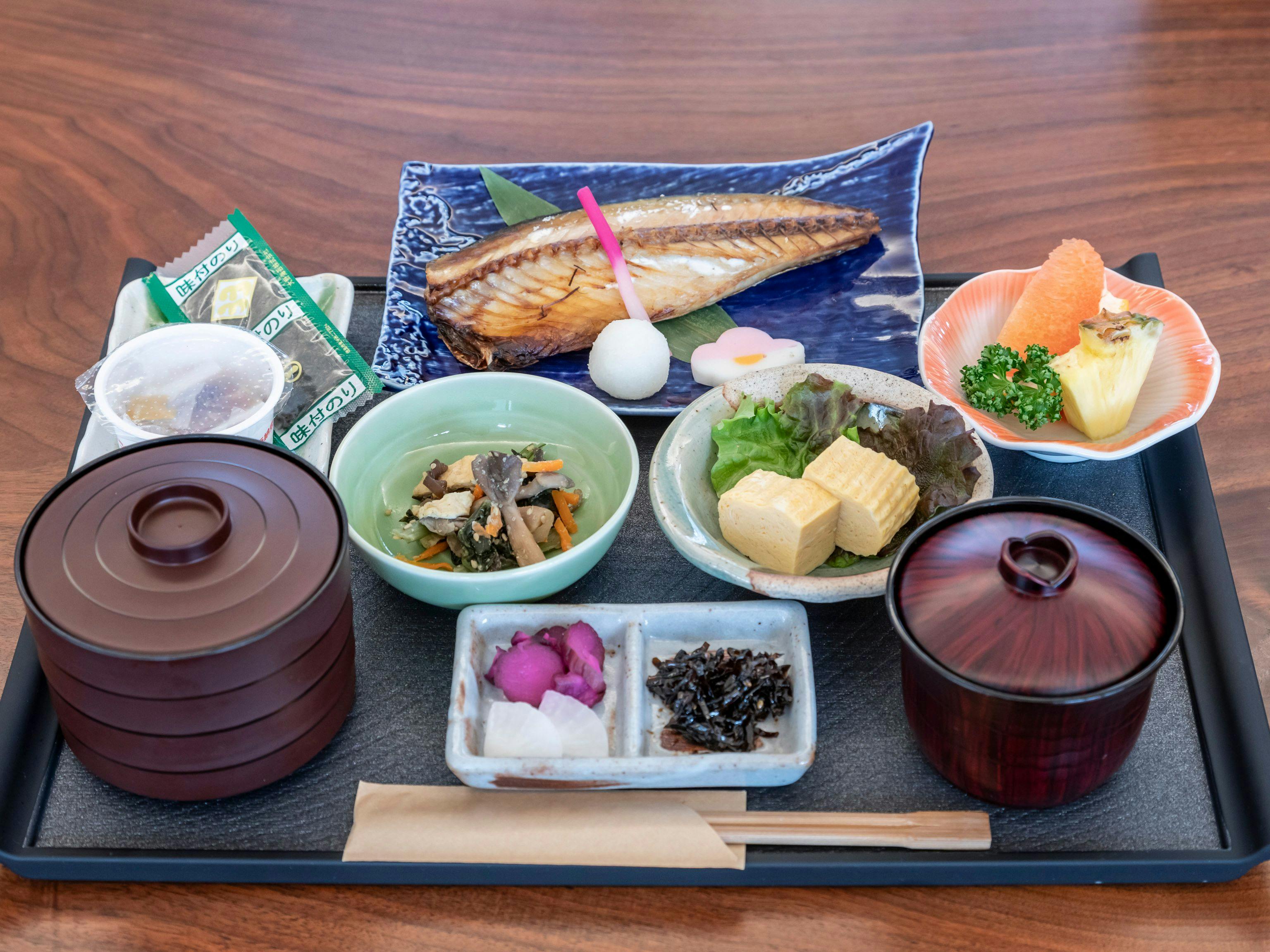 Business Hotel Awa Ikeda Eleven 2