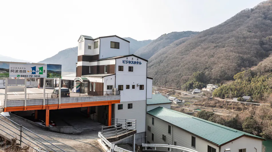 Business Hotel Awa Ikeda Eleven 2