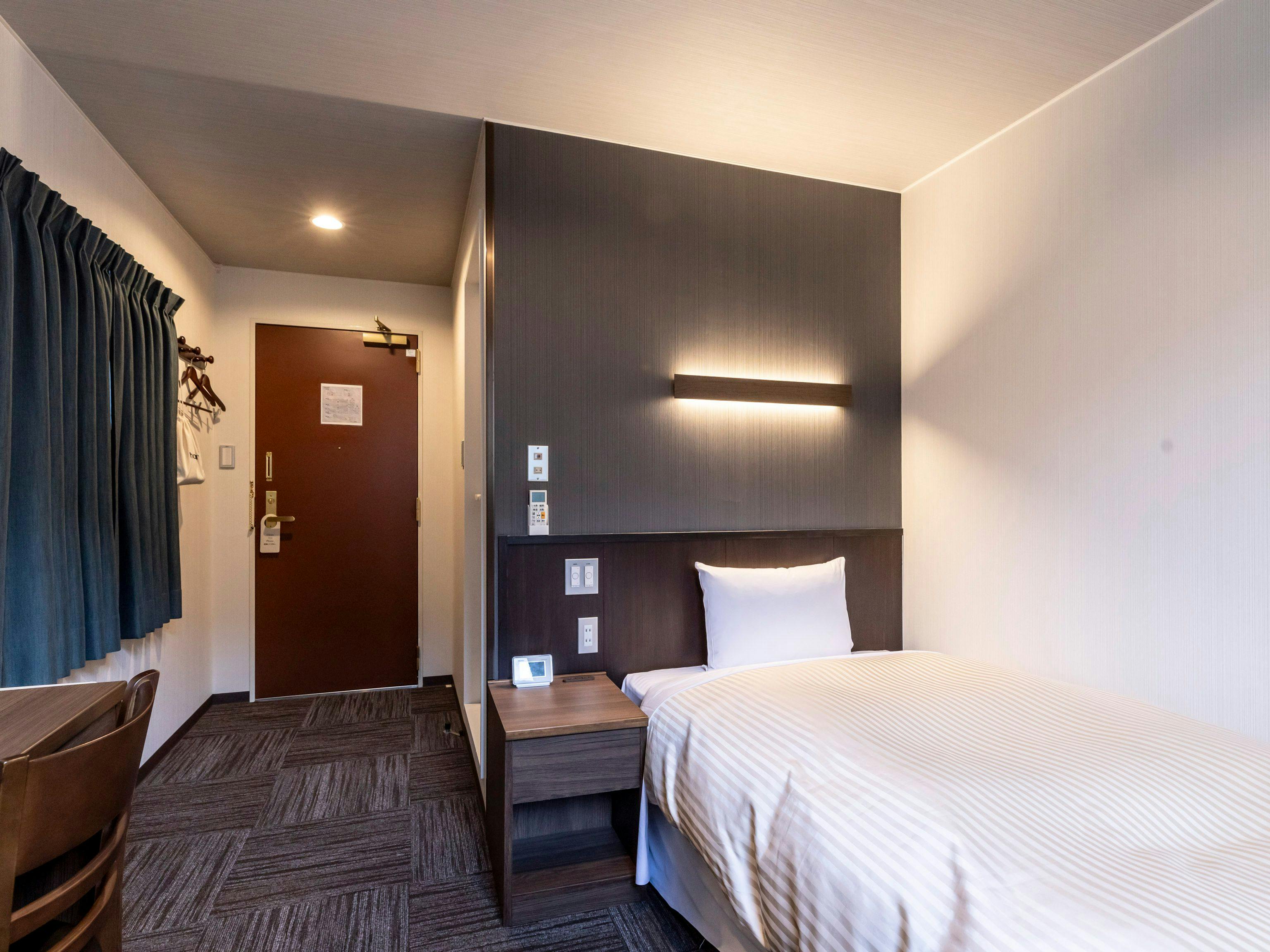 Business Hotel Awa Ikeda Eleven 2
