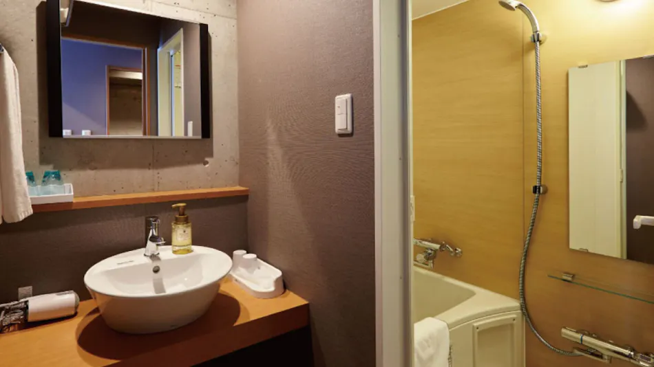 Naha West Inn