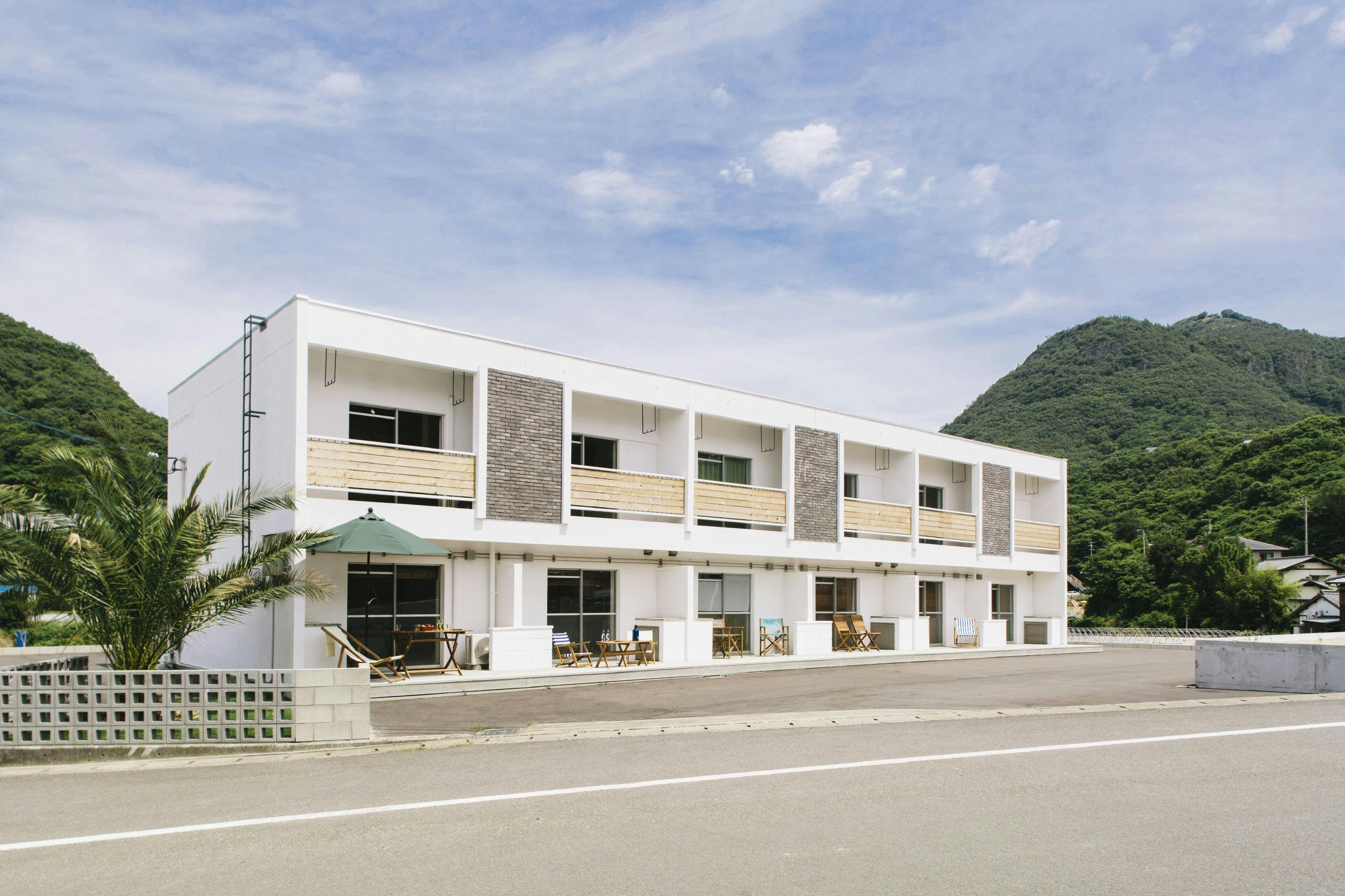Ariake Plam Tree House-Toma Rutto