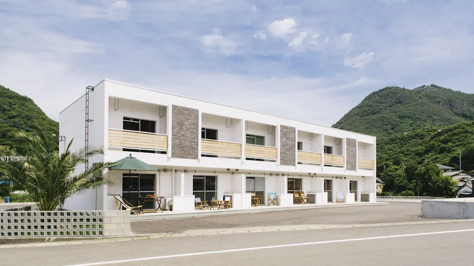 Ariake Plam Tree House-Toma Rutto