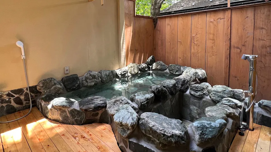 Pet-Friendly Accommodation: Animale