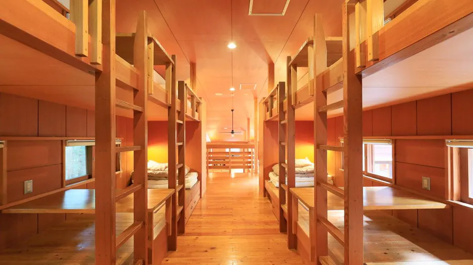 Hakushu Ojironomori Meisui Park Beruga