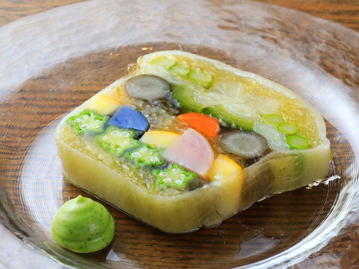 Hakushu Ojironomori Meisui Park Beruga