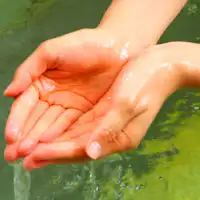 น้ำพุร้อนที่ไหลตรงจากแหล่งกำเนิด ดีต่อผิวพรรณ