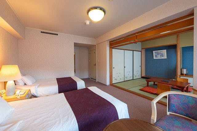 일본식 및 서양식 객실 (예) (50평방미터)