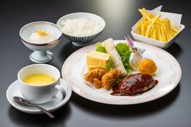 어린이 세트 요리 (예시)