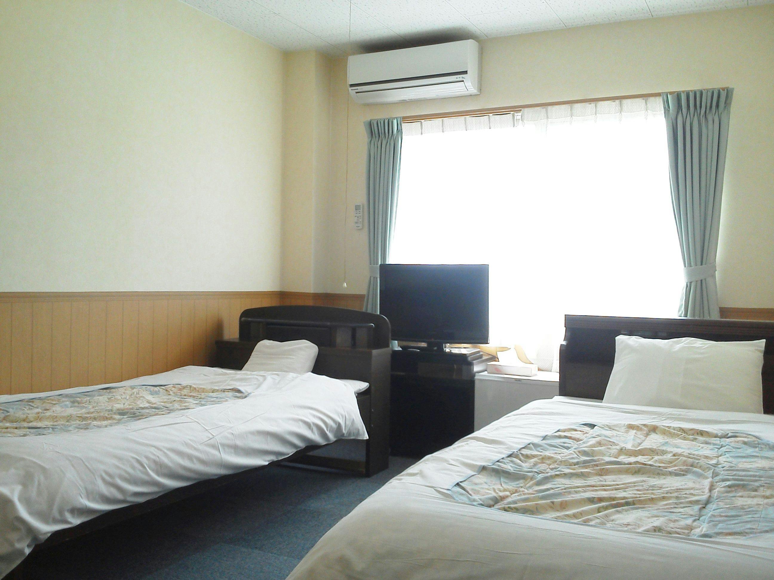 ห้องพักสไตล์ตะวันตก (เตียงคู่)