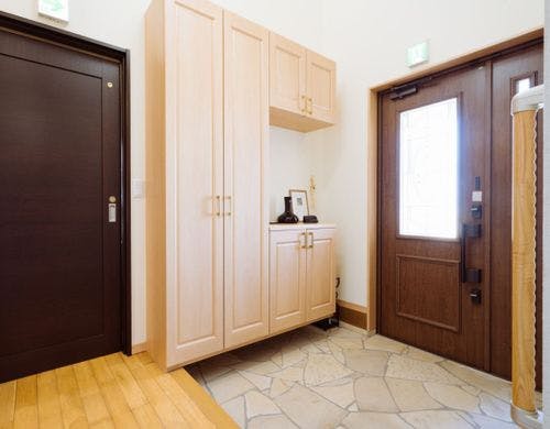 *コンドミニアム