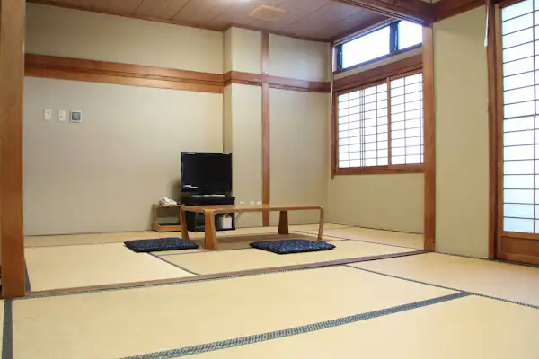 ตัวอย่างห้องสไตล์ญี่ปุ่นขนาด 12 เสื่อทาทามิ.