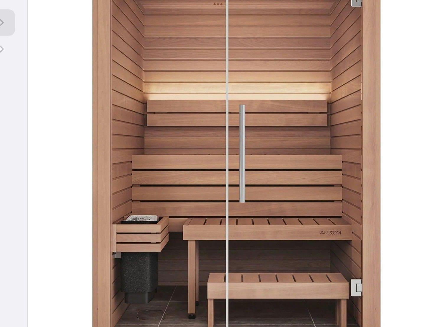 K.M.H Art Hotel by Kure Morisawa