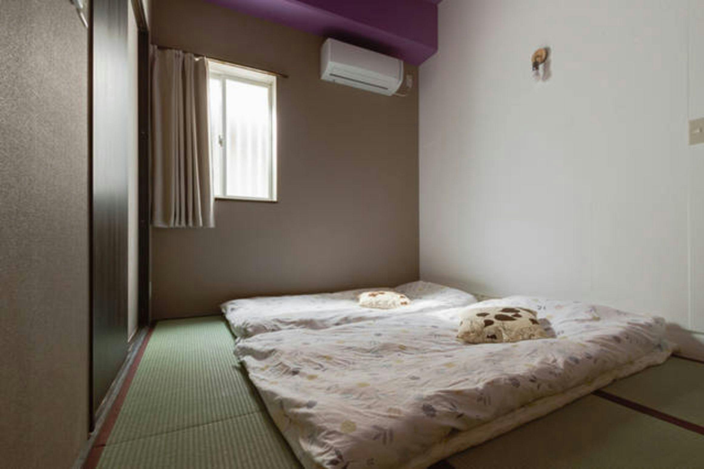 Nakayama Guest House (Osaka)