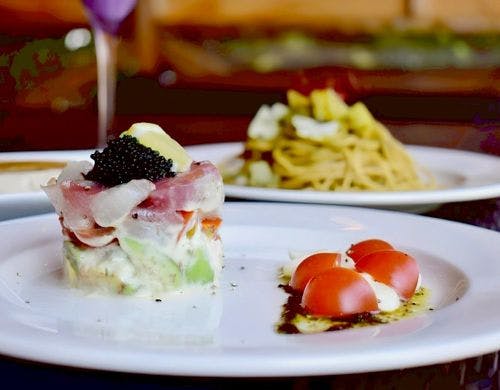 島内産食材を堪能するコースディナー