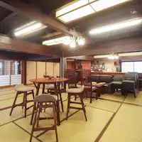 #《ภายในโรงแรม》