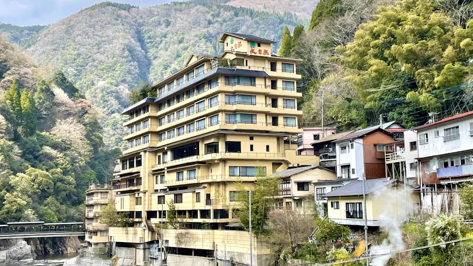 Tsuetate Keiryu no Yado Daishizen