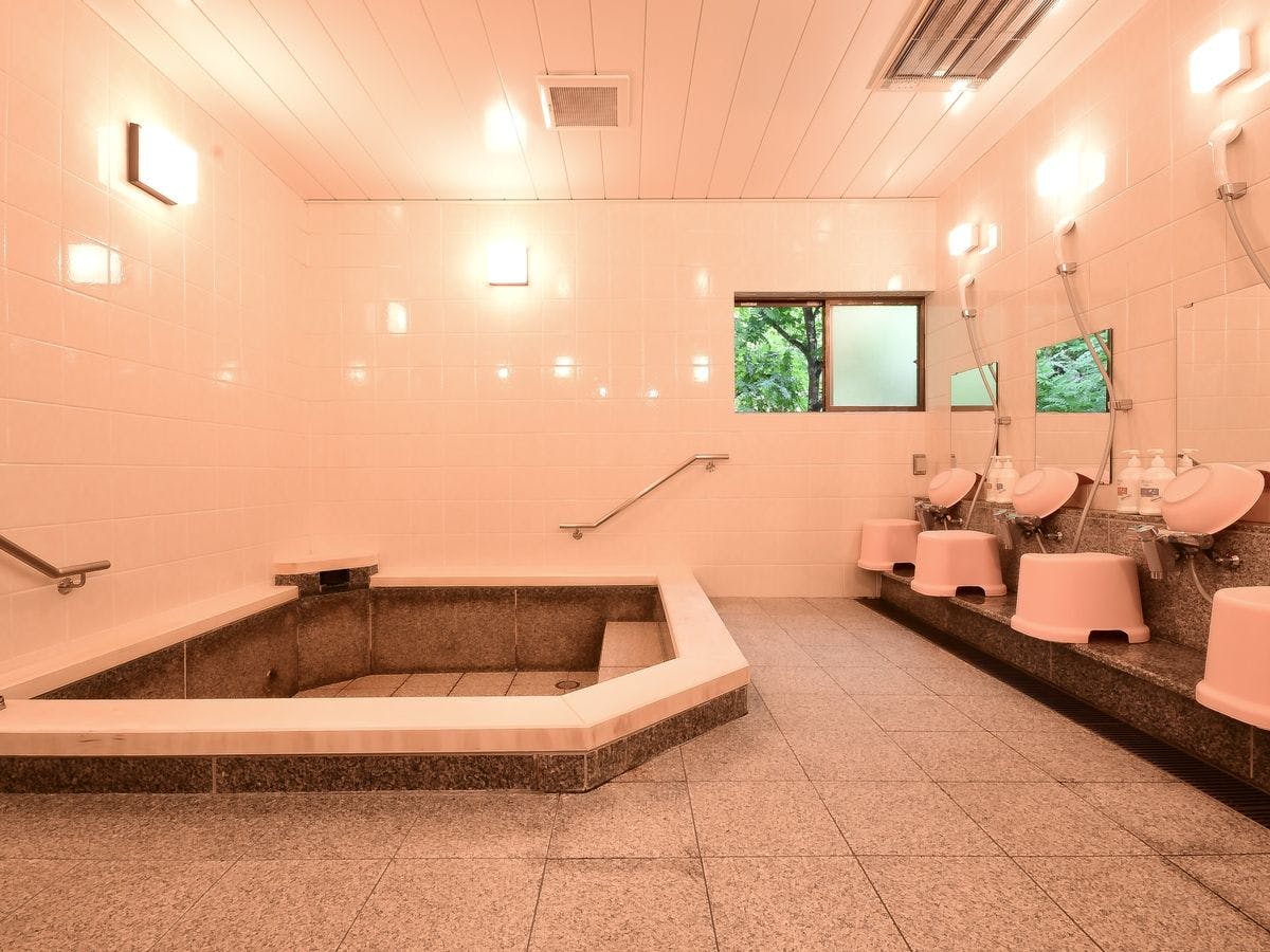 Contoh Pemandian Umum