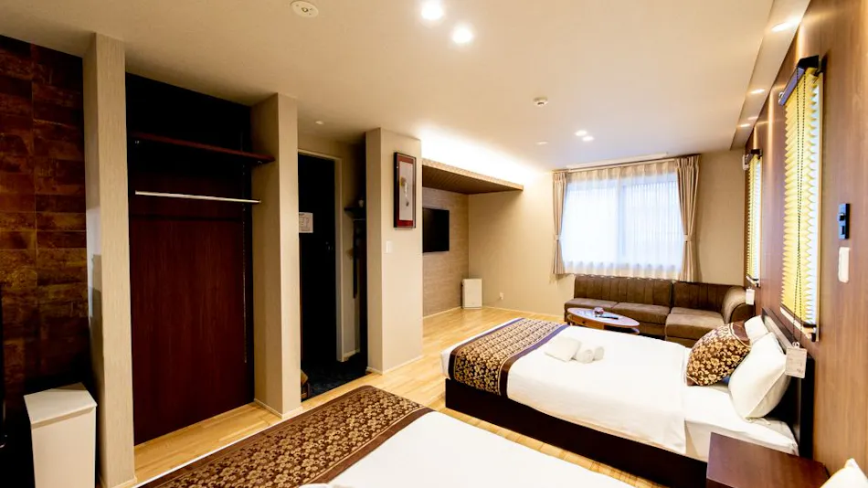 Grand Base Hiroshima Hikari-machi