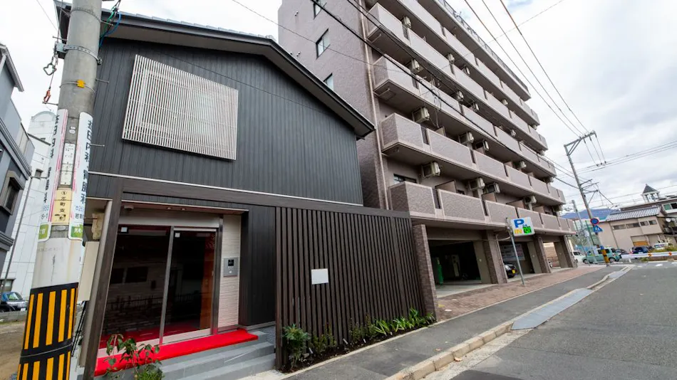 Grand Base Hiroshima Hikari-machi