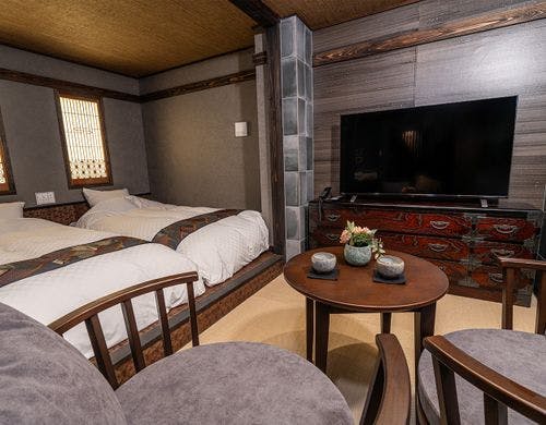 大黒天ノ間(信楽風呂付き特別室/ツイン)