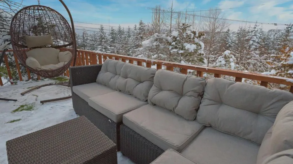 Premium Log Cabin