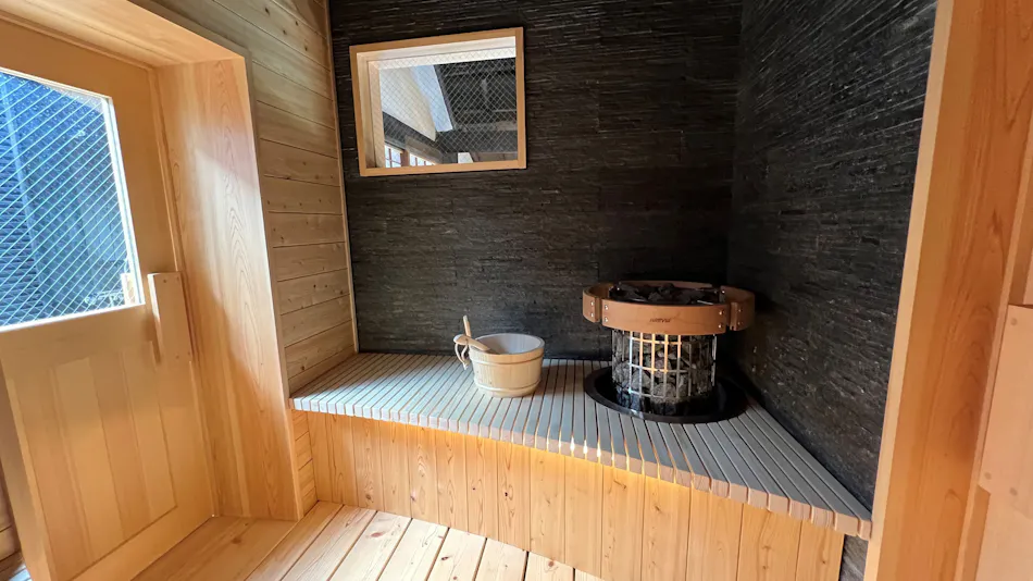 Kominka Hotel & Glamping Hosakaya