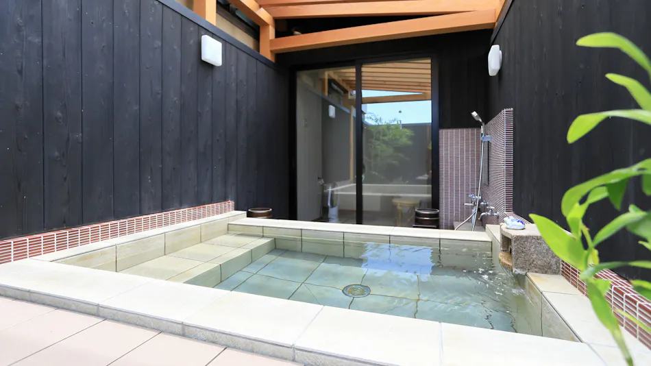 Jinpuso Inn with a View of Amanohashidate, One of Japan's Three Scenic Views