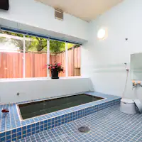 ห้องอาบน้ำส่วนตัว (ในร่ม)