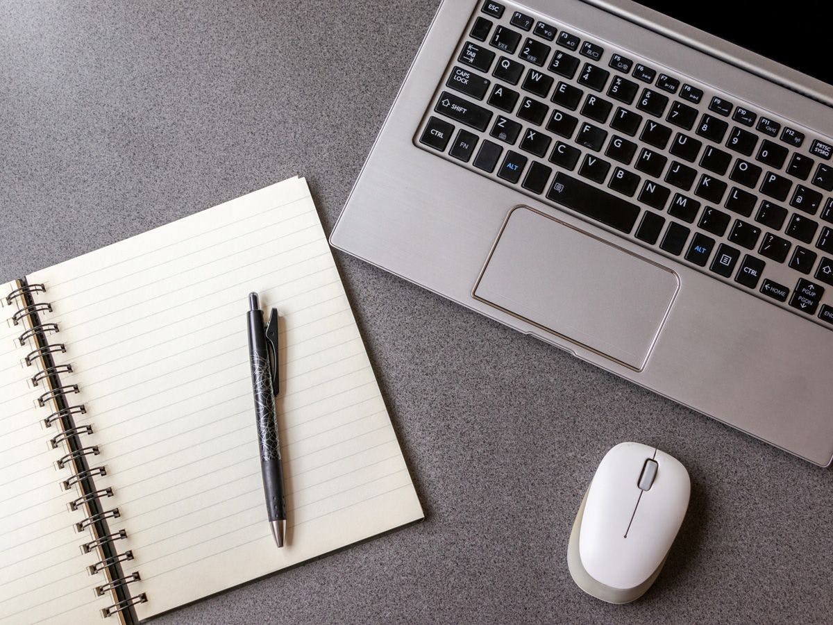 ยินดีต้อนรับลูกค้าธุรกิจ♪