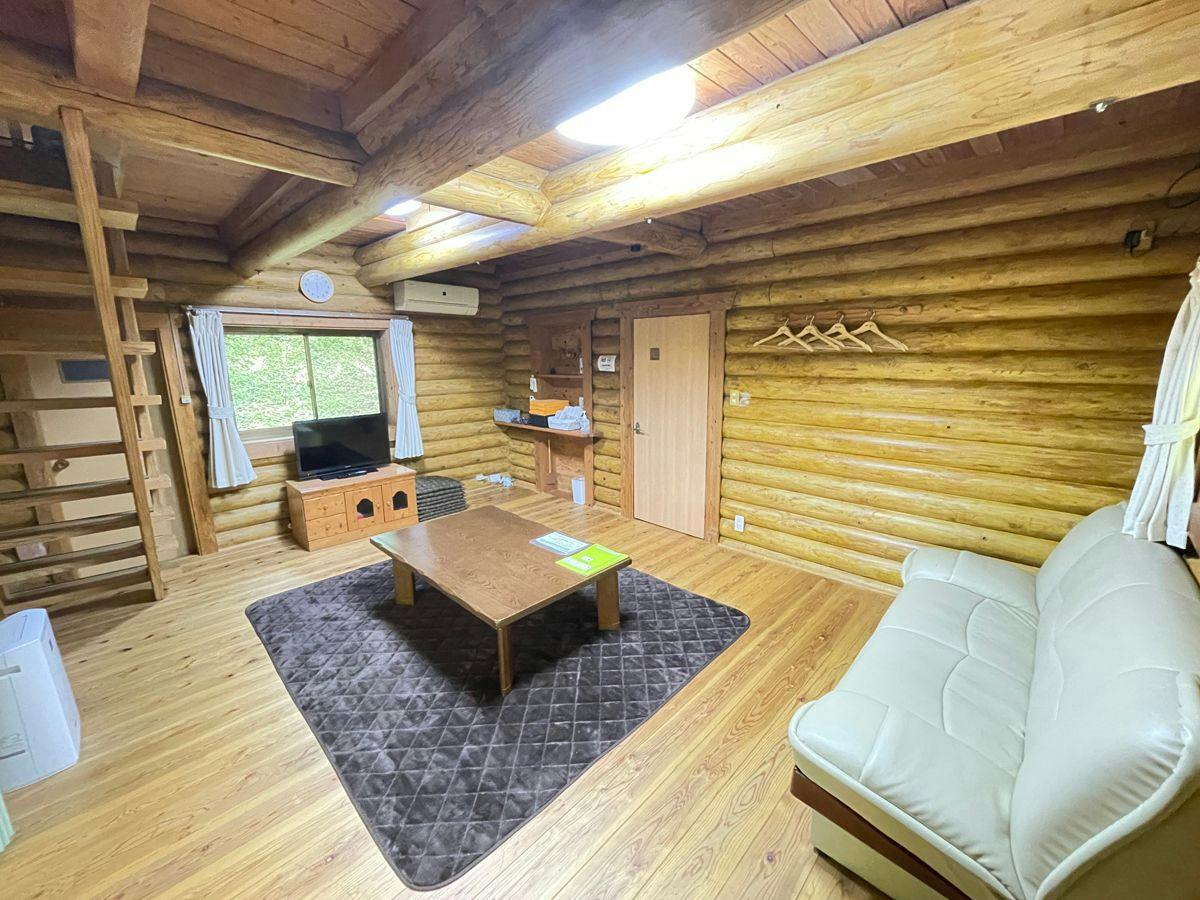 Kurasako Onsen Sakura Rental Cottage