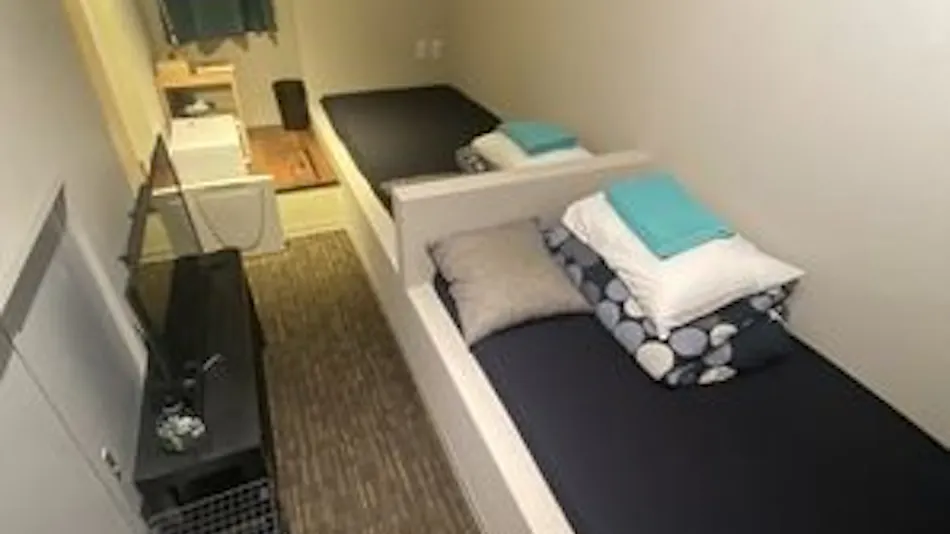 54 Journey Roppongi Hostel
