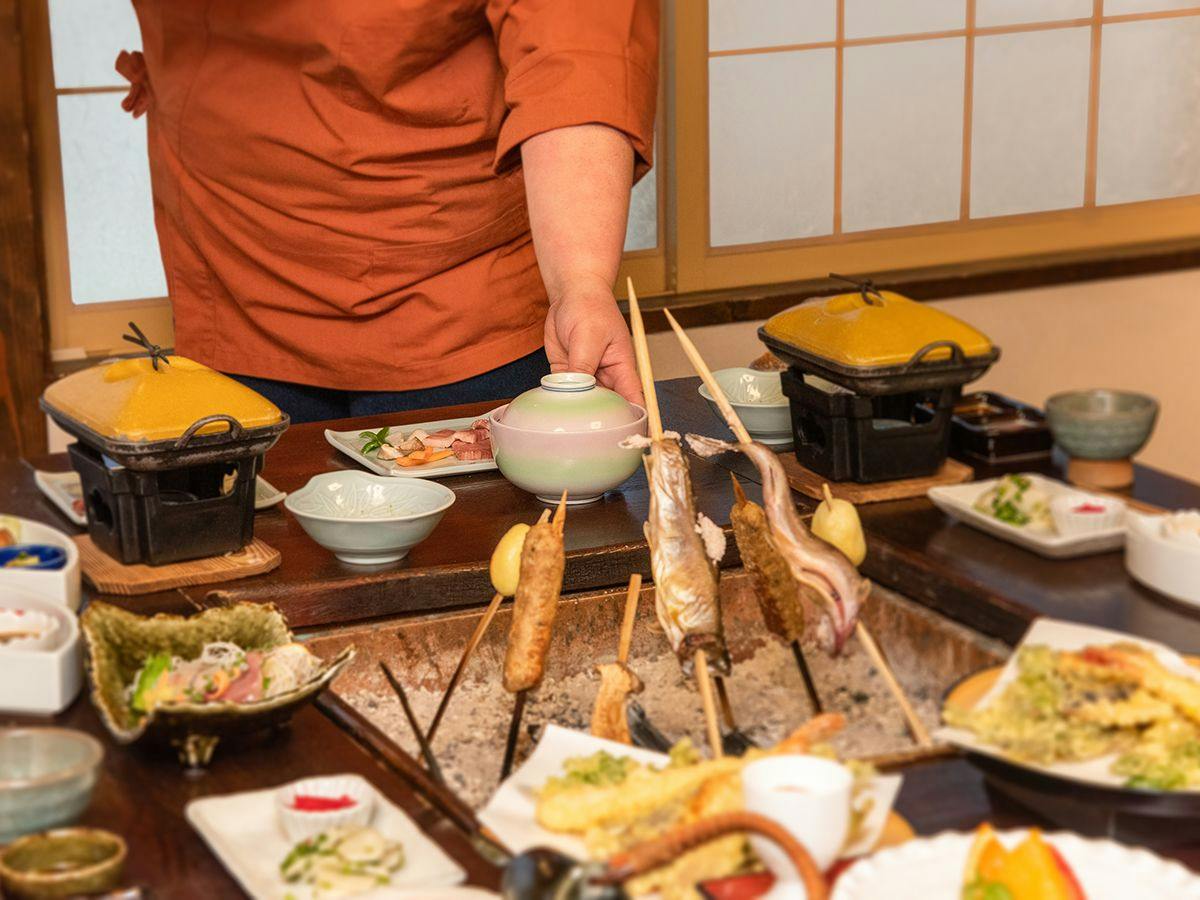 Iwaseyumoto Onsen Hinoki Bath Inn Bunke