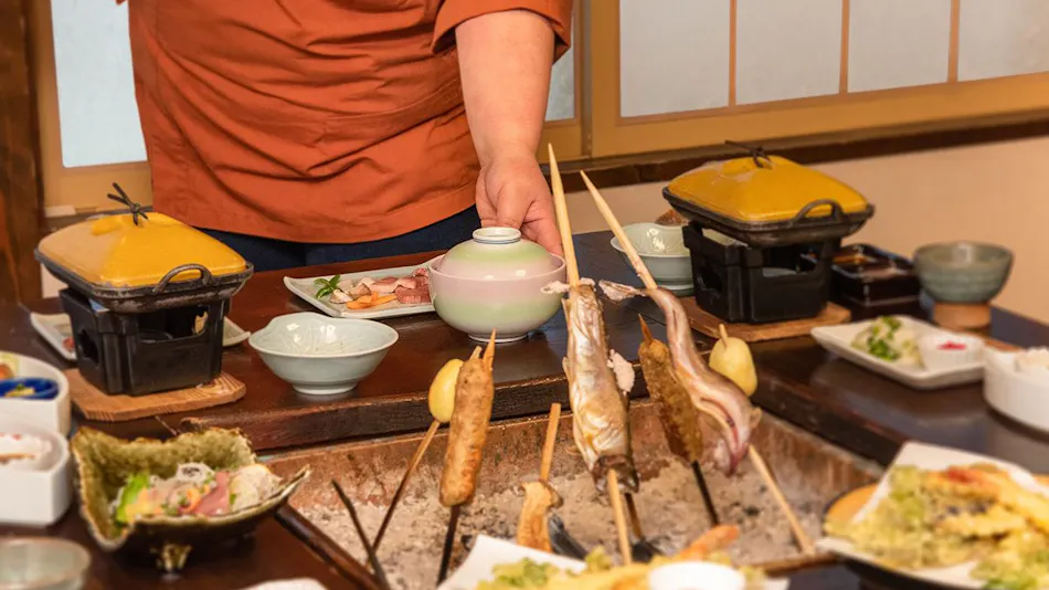Iwaseyumoto Onsen Hinoki Bath Inn Bunke