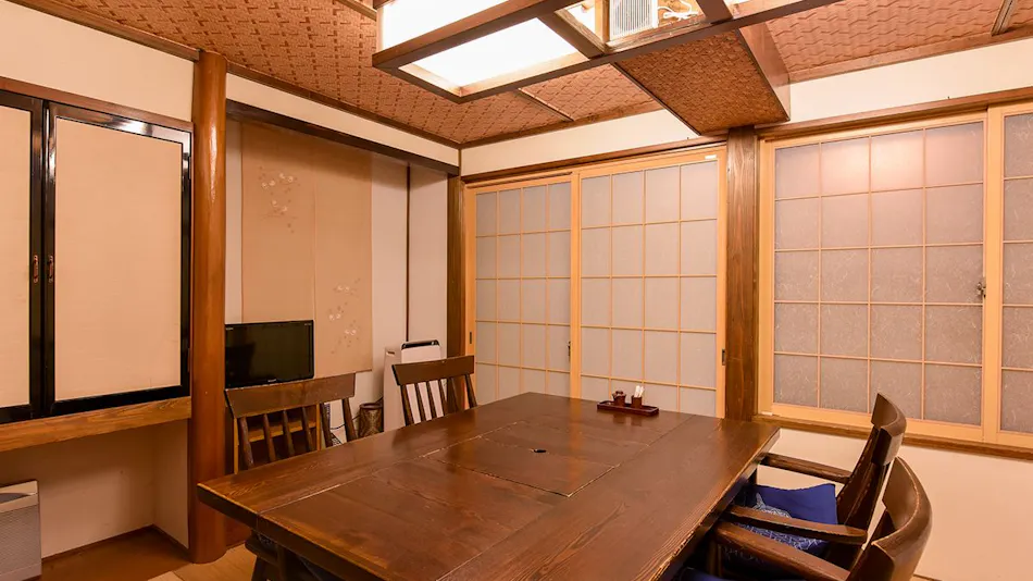 Iwaseyumoto Onsen Hinoki Bath Inn Bunke