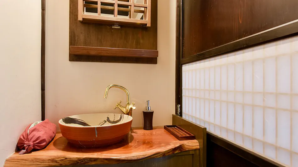 Iwaseyumoto Onsen Hinoki Bath Inn Bunke