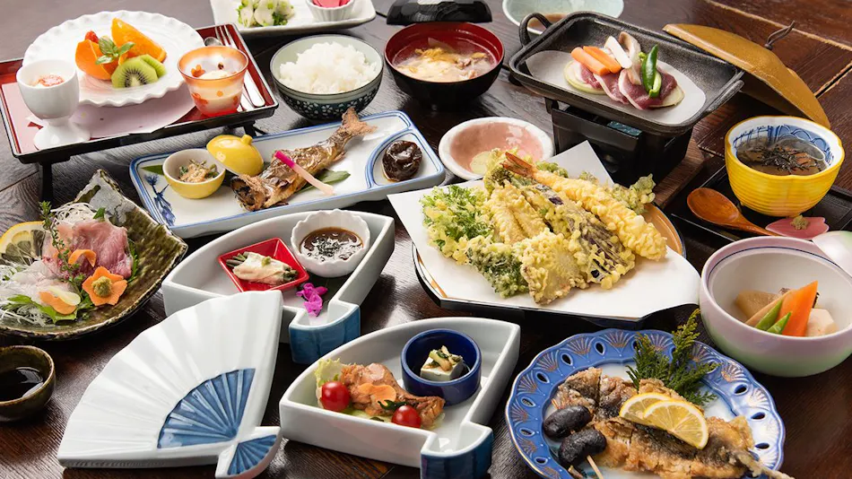 Iwaseyumoto Onsen Hinoki Bath Inn Bunke