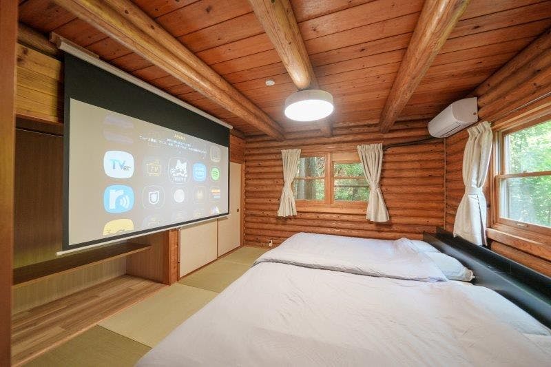The Villas Atami Log Cottage