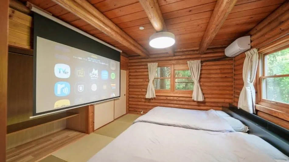 The Villas Atami Log Cottage