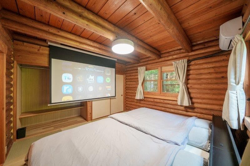 The Villas Atami Log Cottage