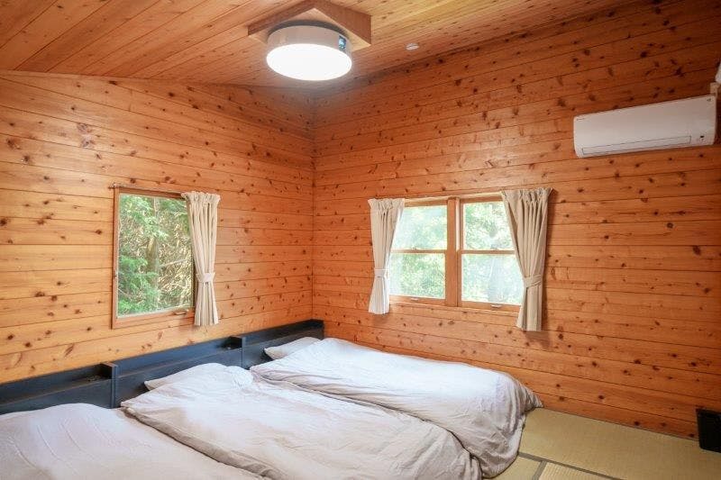 The Villas Atami Log Cottage