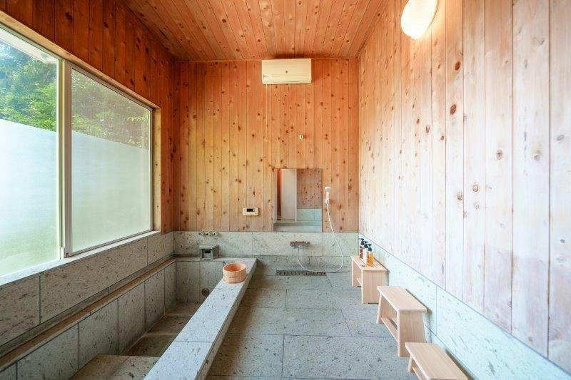 The Villas Atami Log Cottage