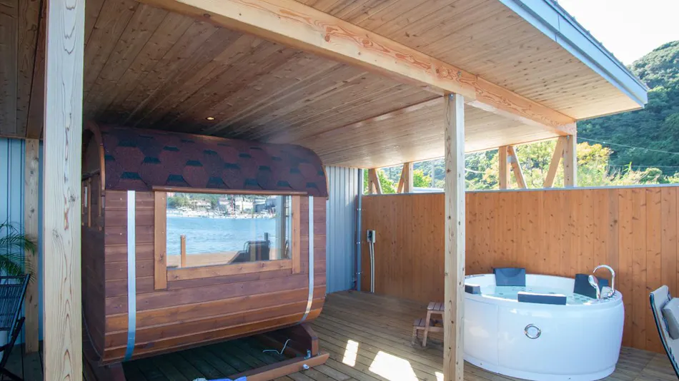 Coccia House