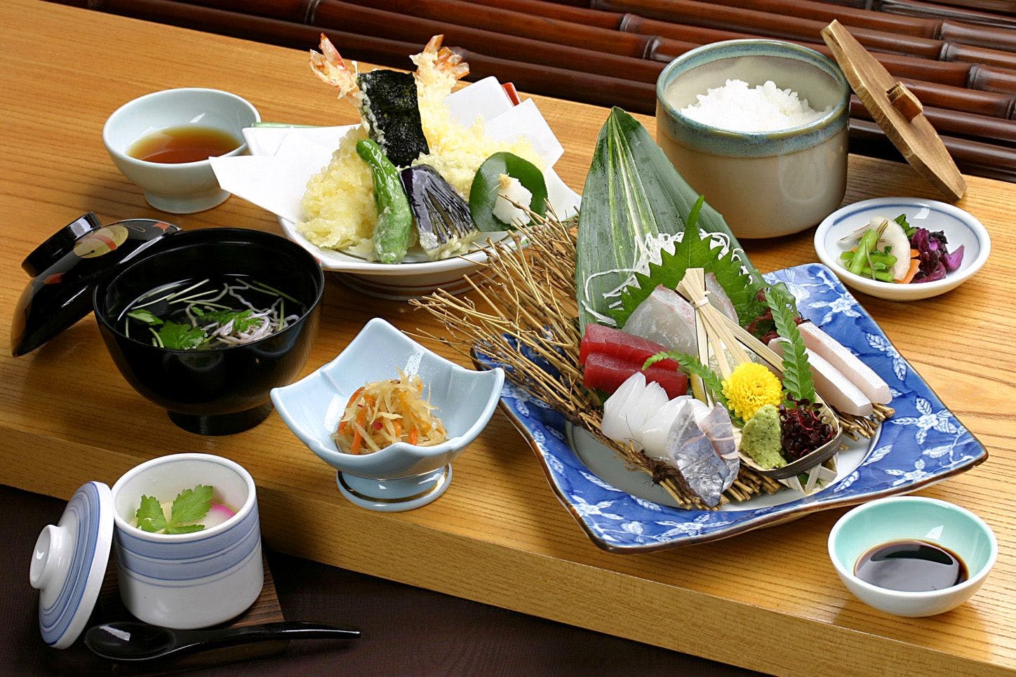 Aridagawa Onsen Ayu Chaya Hotel Sunshine