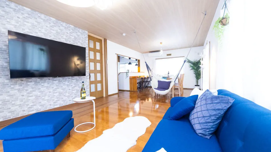 Shiga Lakeside House in Hamabun