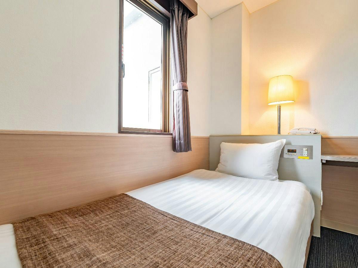 Business Hotel Route 9