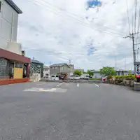 ที่จอดรถฟรี